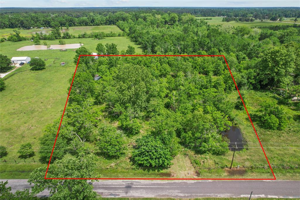 00 County Road 2058, Hull, Texas image 2