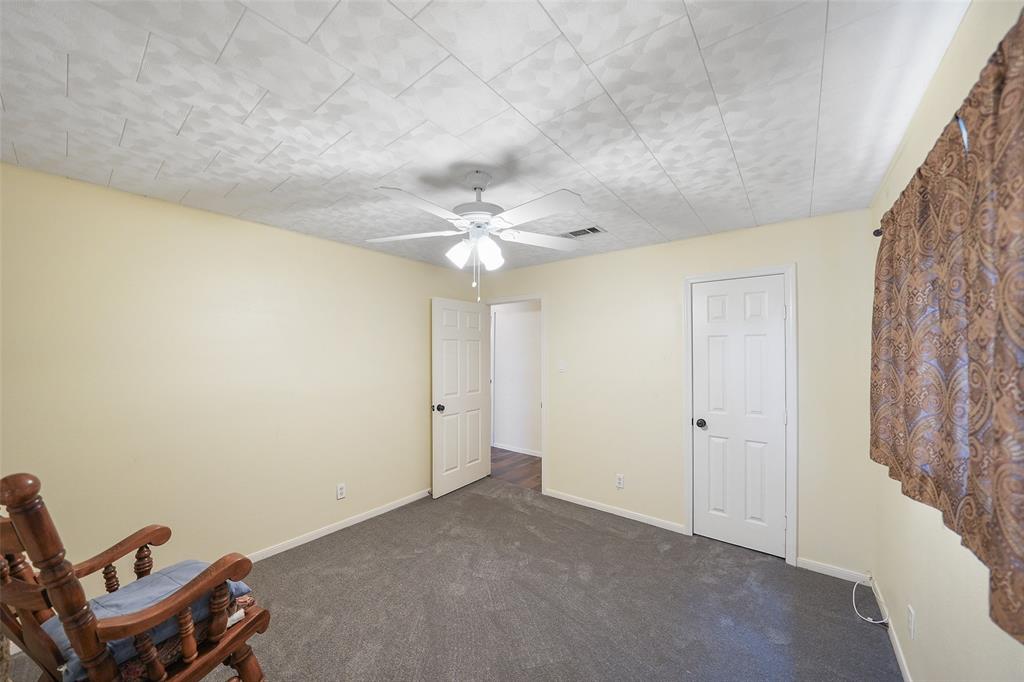 15542 Edenvale Street, Friendswood, Texas image 25
