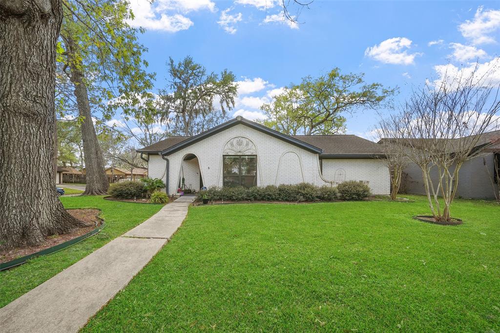 15542 Edenvale Street, Friendswood, Texas image 36