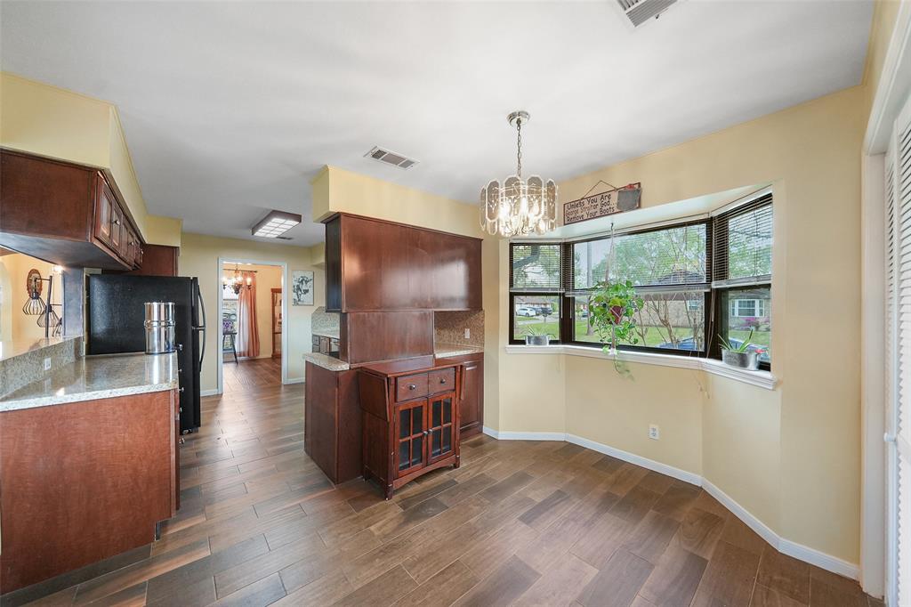 15542 Edenvale Street, Friendswood, Texas image 20