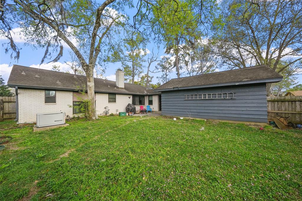 15542 Edenvale Street, Friendswood, Texas image 32