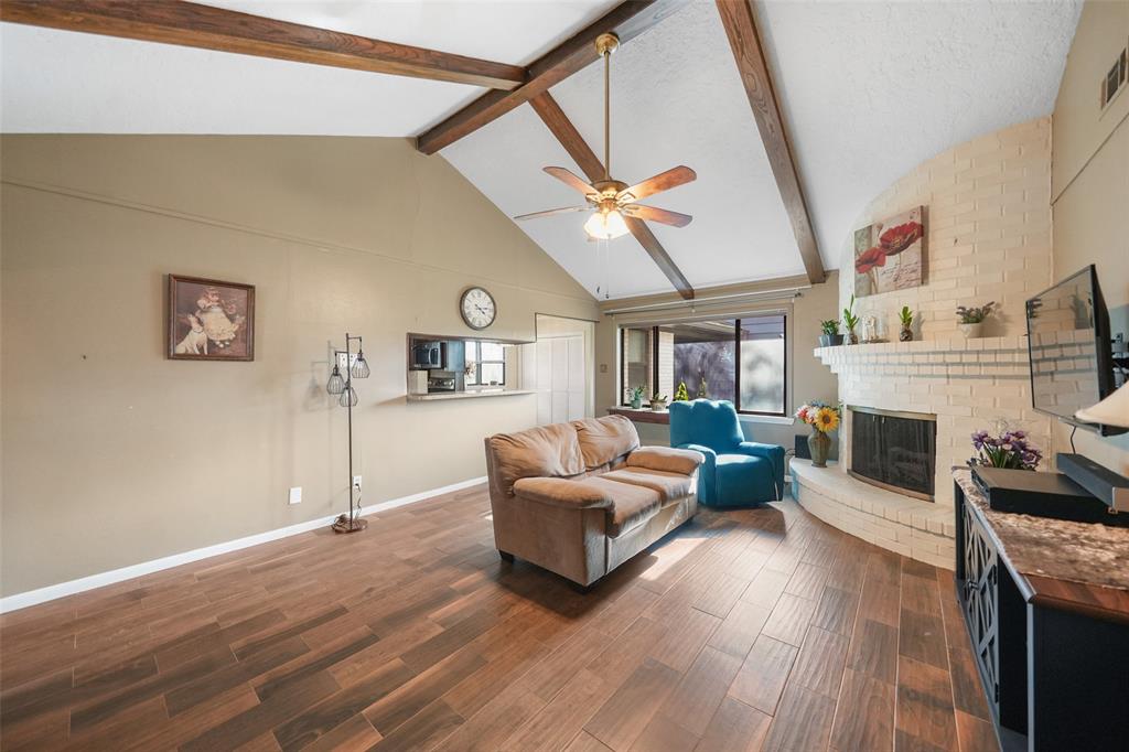 15542 Edenvale Street, Friendswood, Texas image 8