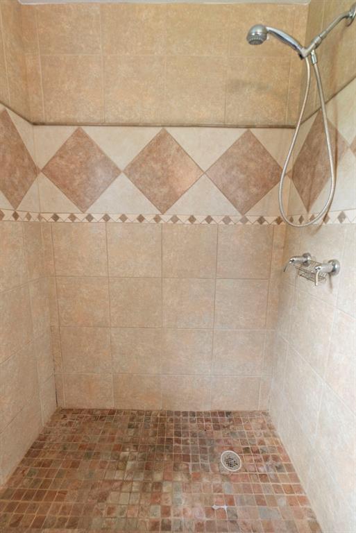 1110 Iowa Street, South Houston, Texas image 22