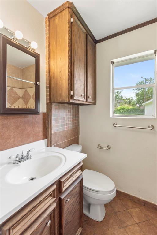 1110 Iowa Street, South Houston, Texas image 21