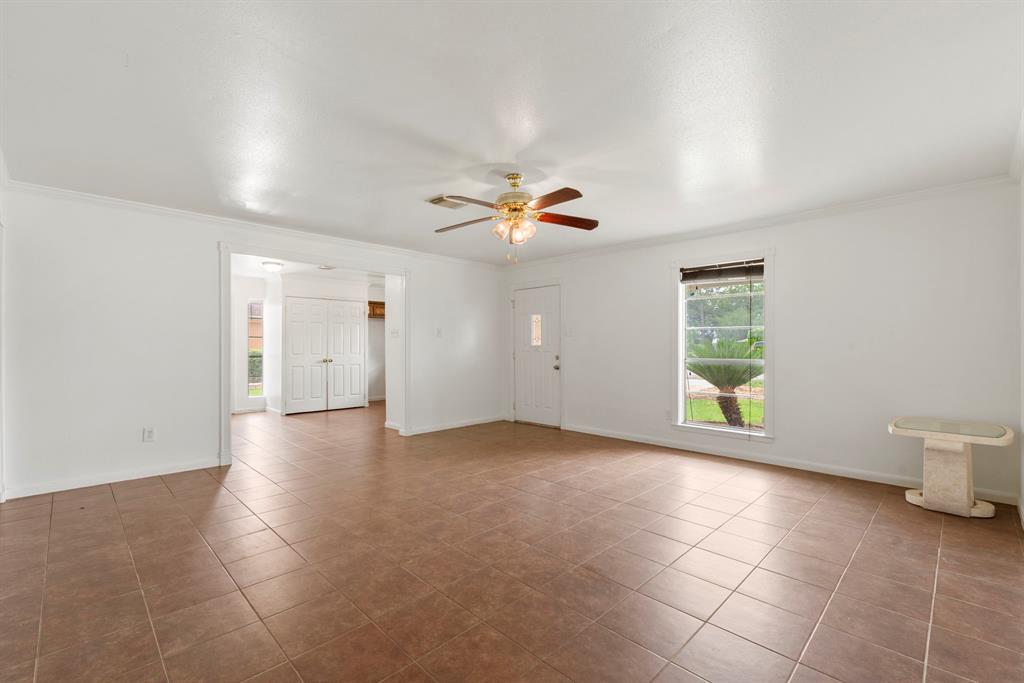 1110 Iowa Street, South Houston, Texas image 7