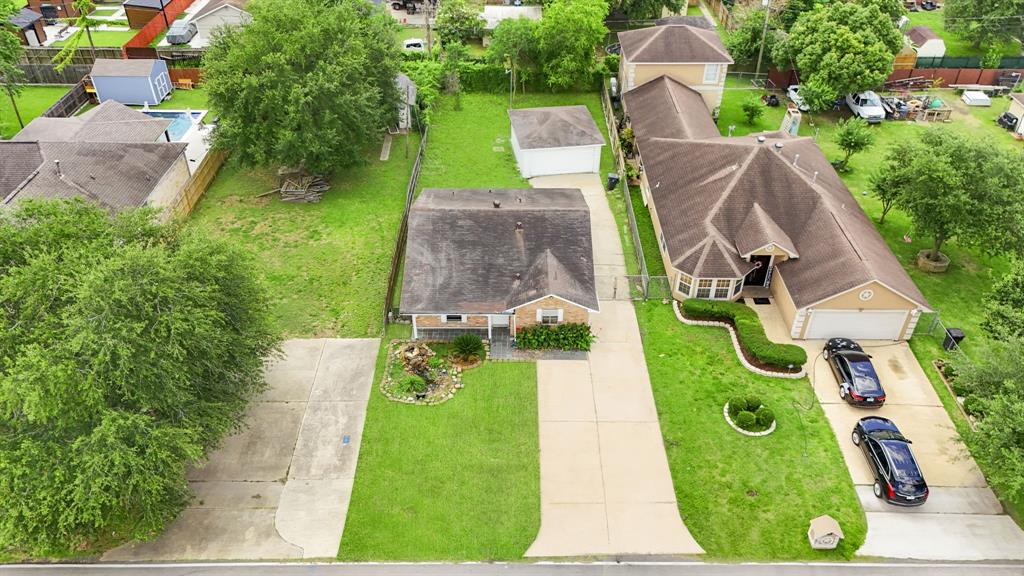 1110 Iowa Street, South Houston, Texas image 29