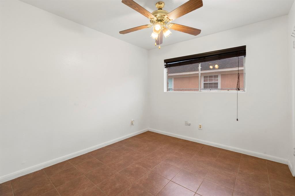 1110 Iowa Street, South Houston, Texas image 14