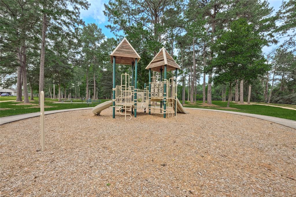 20318 Yosemite Falls Drive, Tomball, Texas image 31