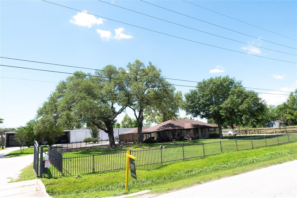 16717 Grant Road, Cypress, Texas image 11