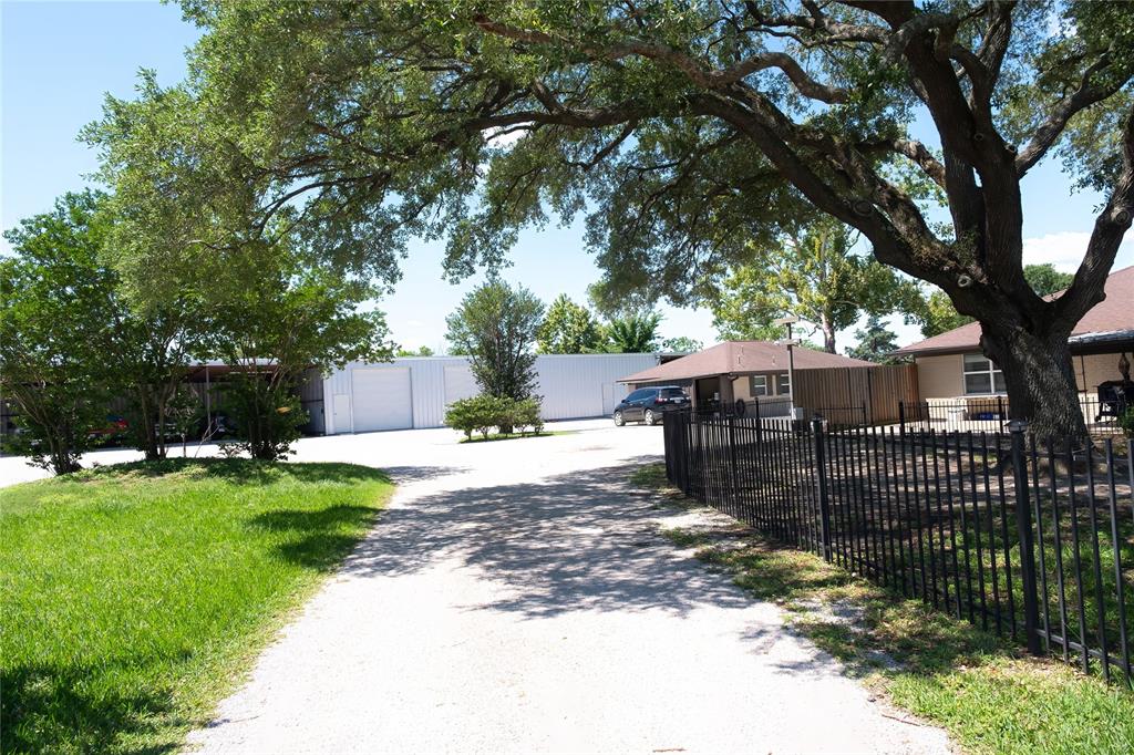 16717 Grant Road, Cypress, Texas image 6