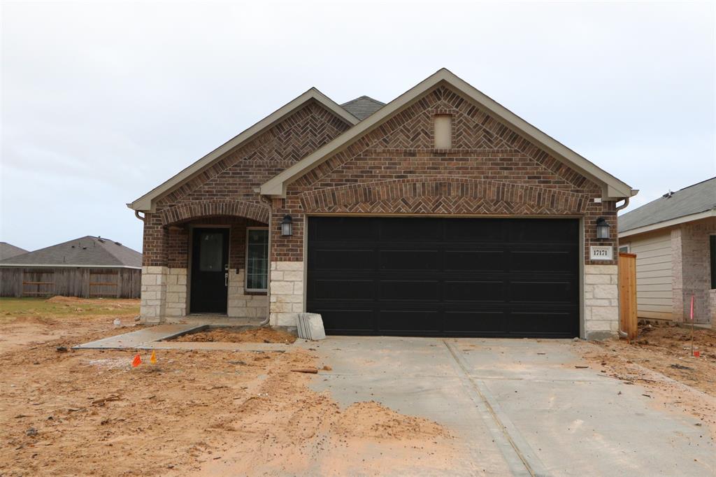 17171 Quaking Aspen Lane, New Caney, Texas image 1