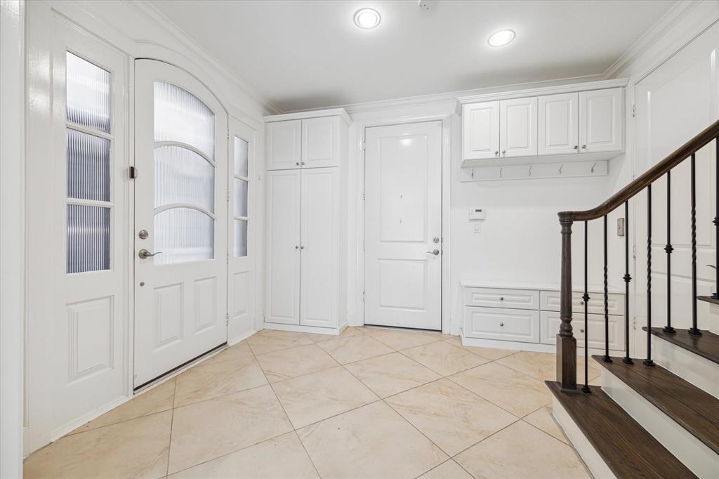 4725 Oakshire Drive, Houston, Texas image 3
