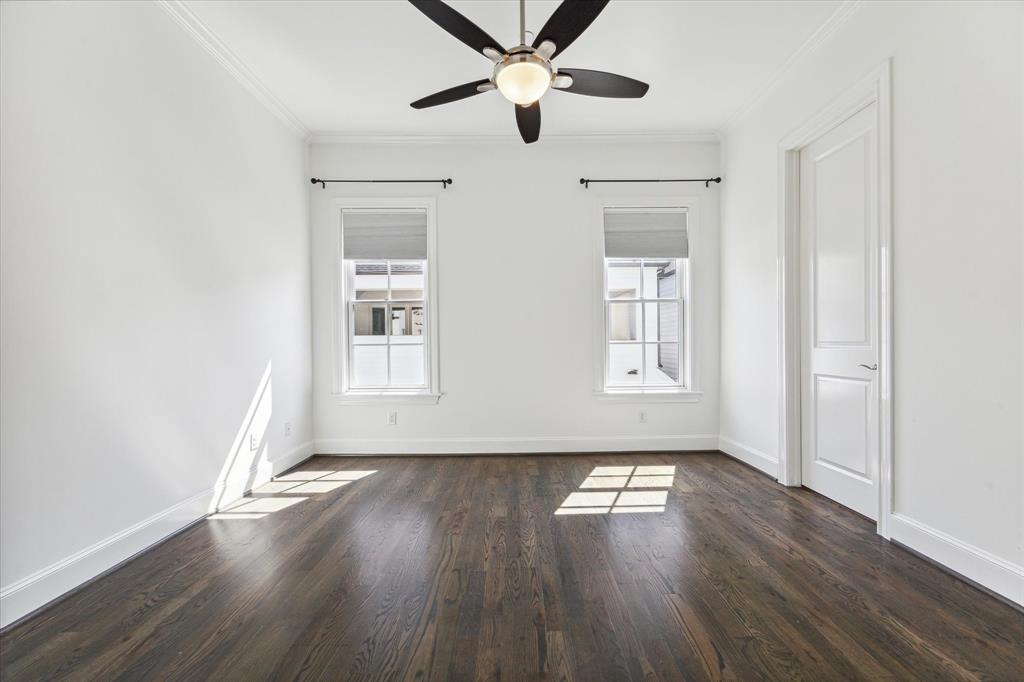 4725 Oakshire Drive, Houston, Texas image 32