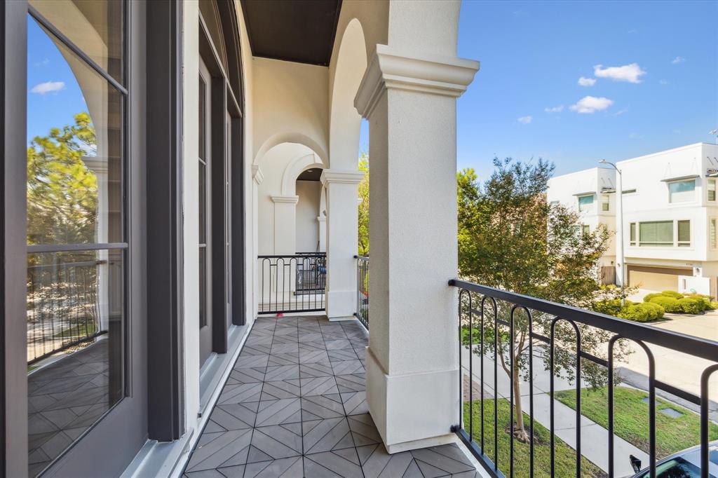 4725 Oakshire Drive, Houston, Texas image 16