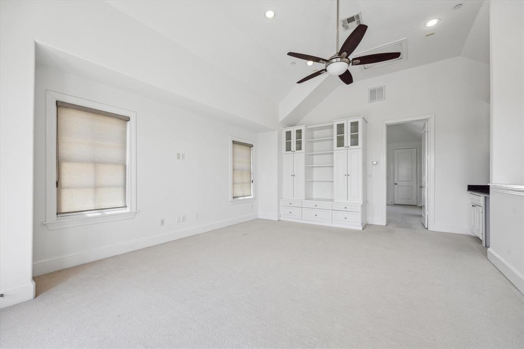 4725 Oakshire Drive, Houston, Texas image 38