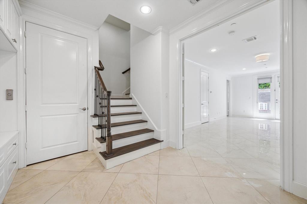 4725 Oakshire Drive, Houston, Texas image 5
