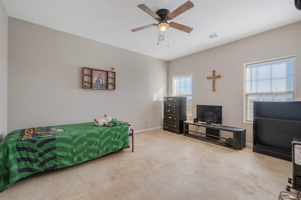 414 N Old Springfield Road, North Zulch, Texas image 15