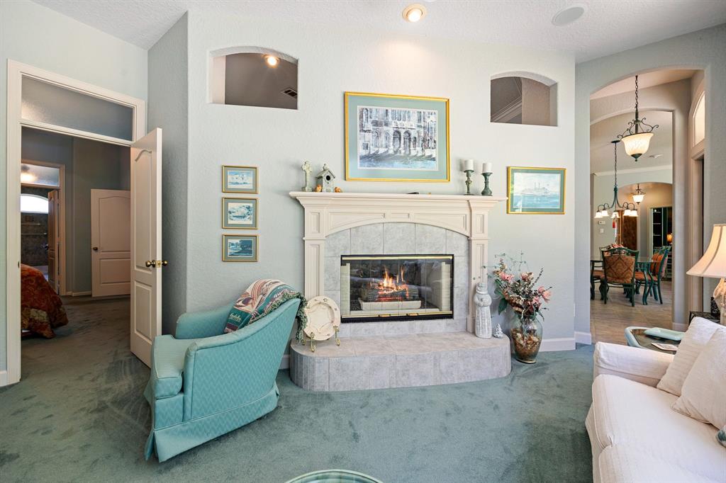78 April Wind Drive, Conroe, Texas image 20