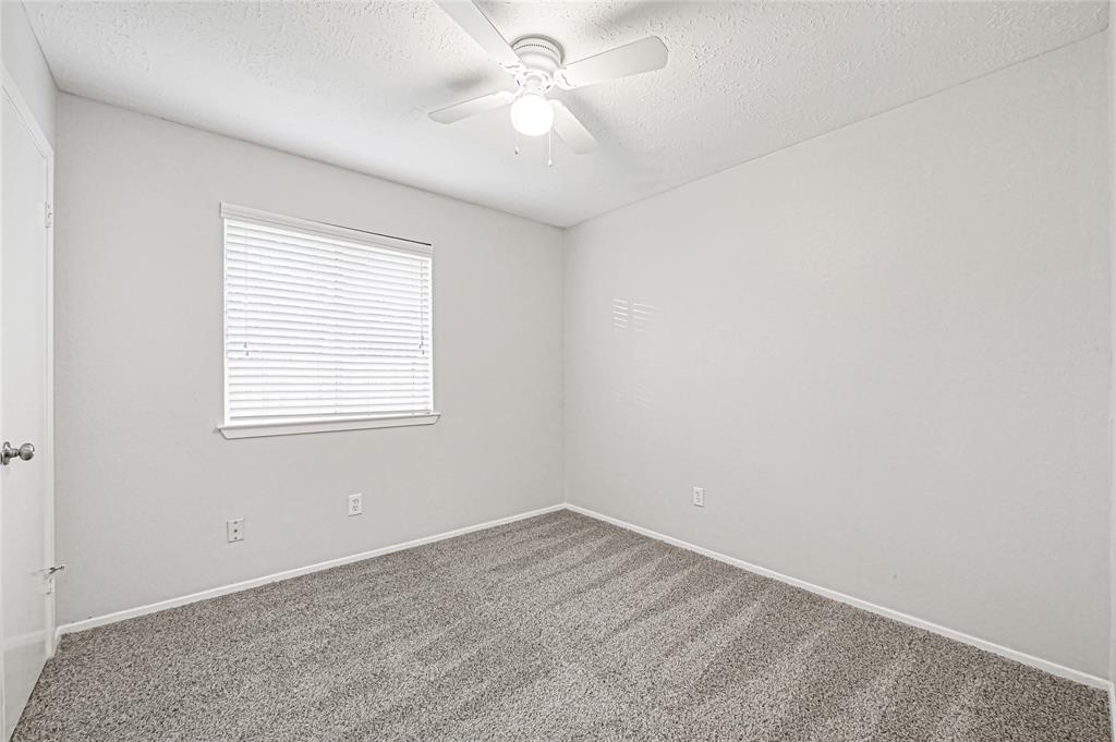 17411 Edgehaven Drive, Missouri City, Texas image 12