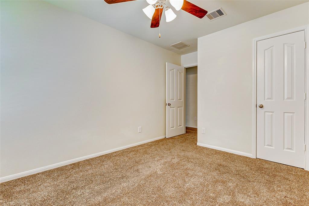 2602 Seahorse Bend Drive, Katy, Texas image 33