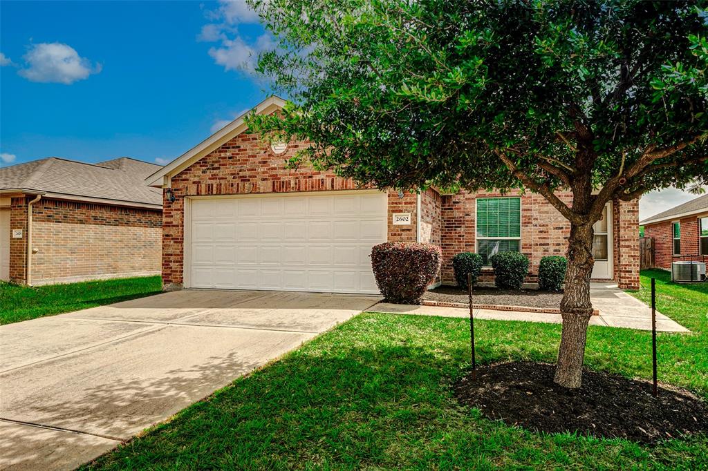 2602 Seahorse Bend Drive, Katy, Texas image 1