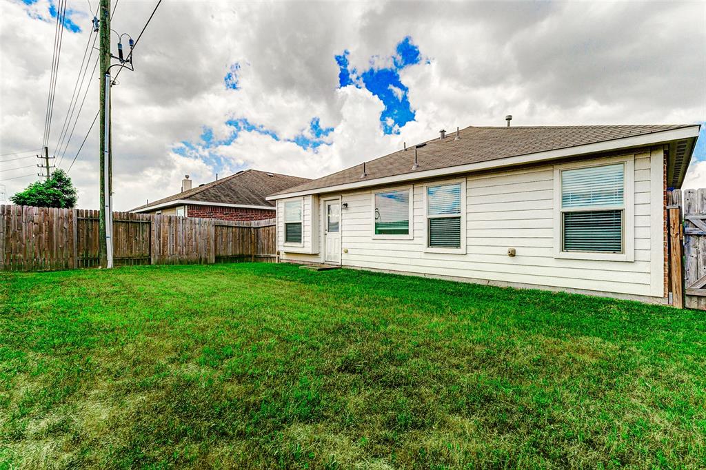 2602 Seahorse Bend Drive, Katy, Texas image 42