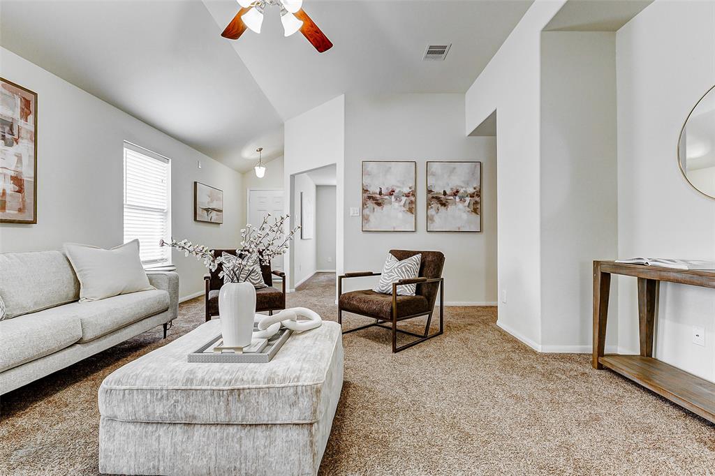 2602 Seahorse Bend Drive, Katy, Texas image 4