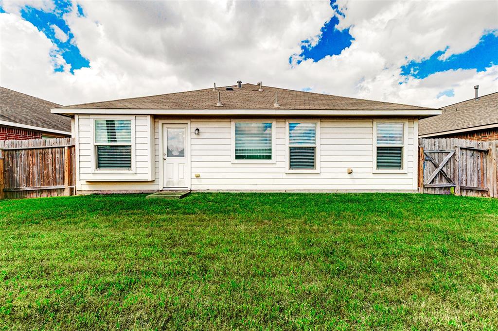 2602 Seahorse Bend Drive, Katy, Texas image 41