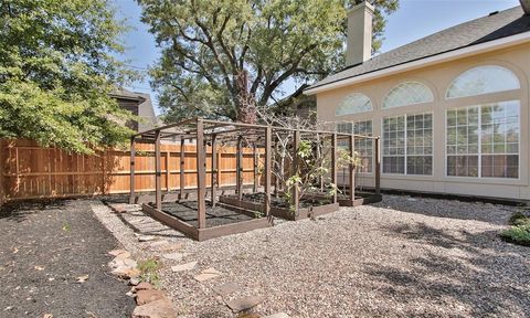 Single Family Residence in Bellaire TX 536 3rd Street 46.jpg