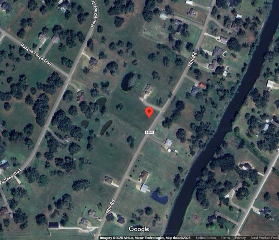 556 Mill Road, Angleton, Texas image 5