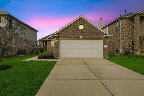 5202 Gulf Stream Lane Bacliff TX 77518