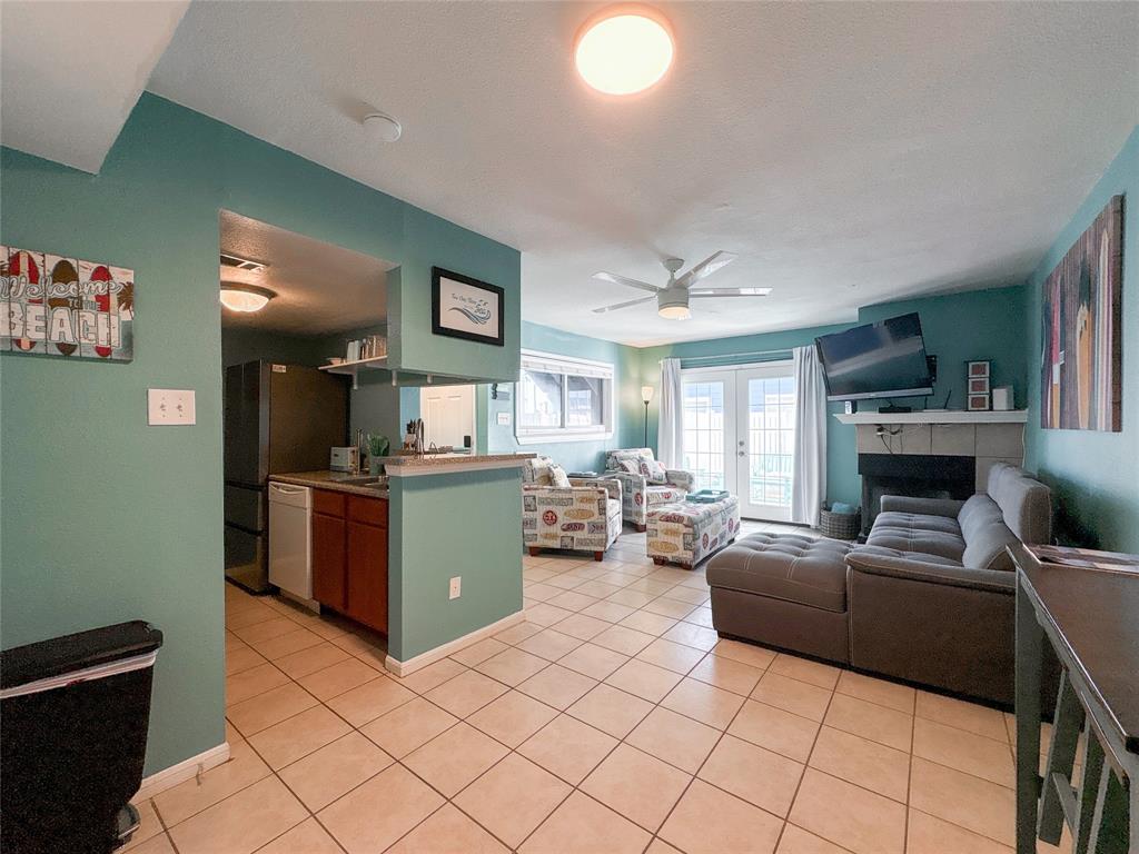 3506 Cove View Boulevard #213, Galveston, Texas image 7