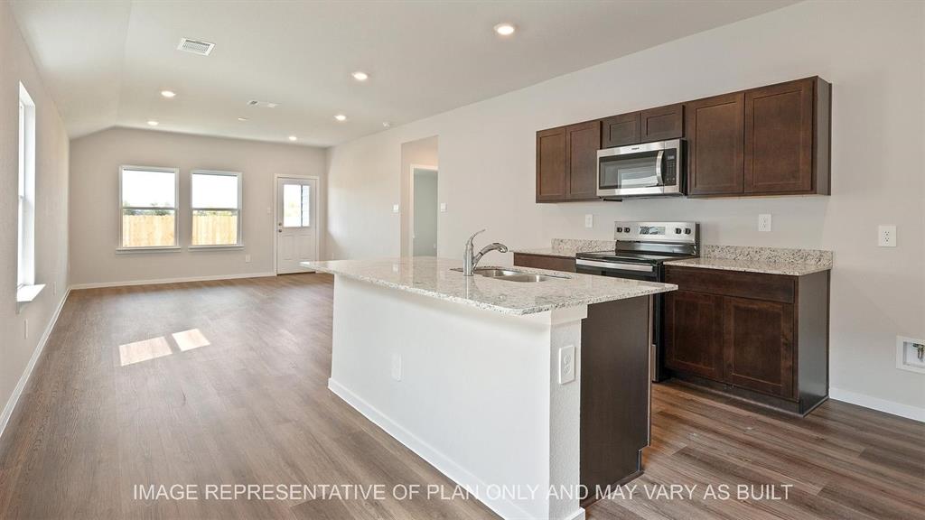 914 Coffee Mill Lane, College Station, Texas image 2