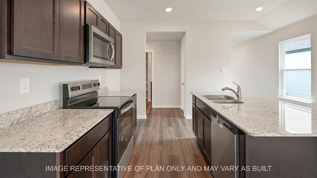 914 Coffee Mill Lane, College Station, Texas image 5