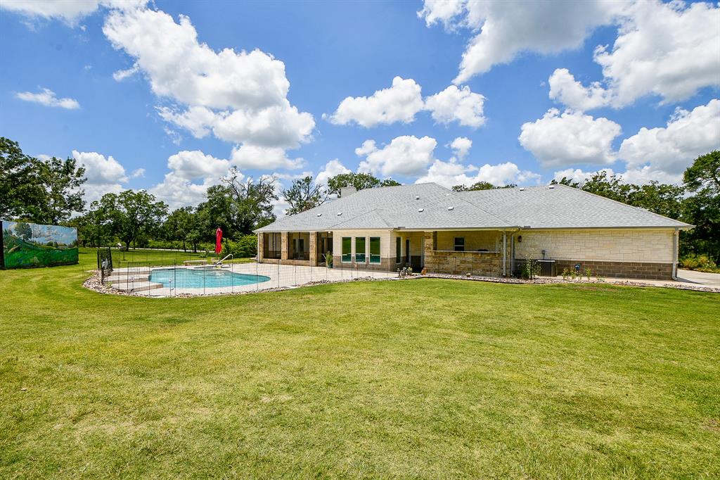 3762 Eli Road, Bellville, Texas image 27