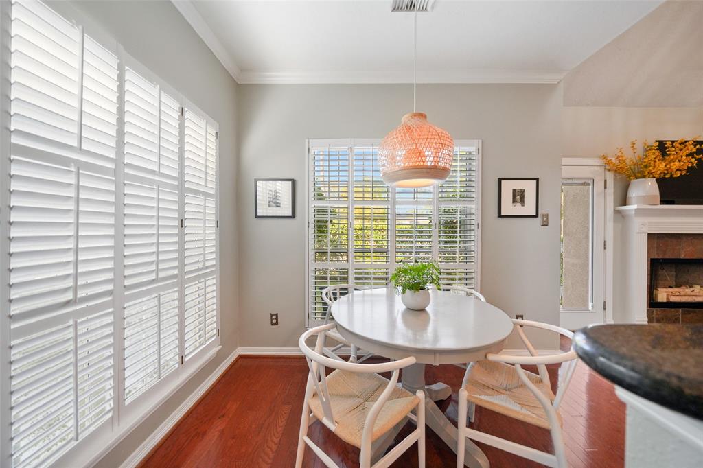 8215 Vaulted Pine Drive, Humble, Texas image 21