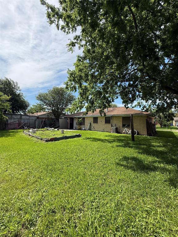 3025 15th Avenue, Texas City, Texas image 19