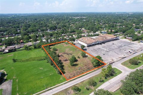 5834 Bellfort Street Houston TX 77033