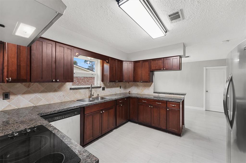 2407 Rambling Brook Drive