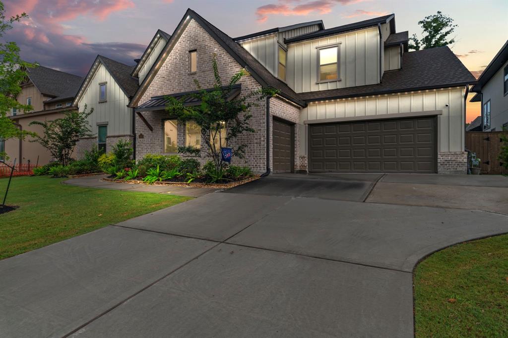 21922 Canyon Trail Way