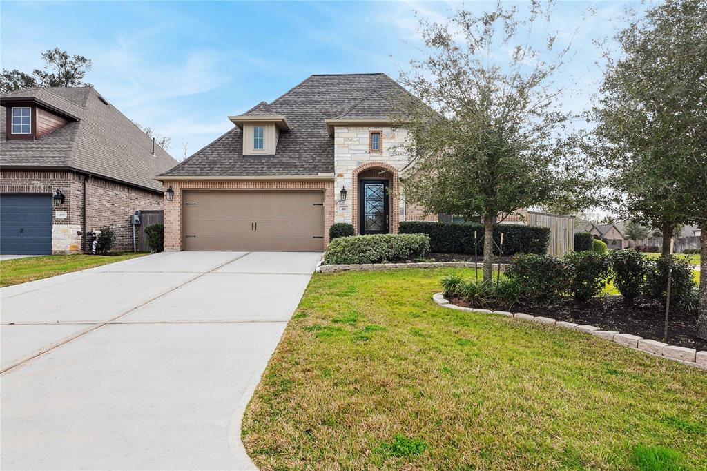 404 Callery Pear Court, Conroe, Texas image 2