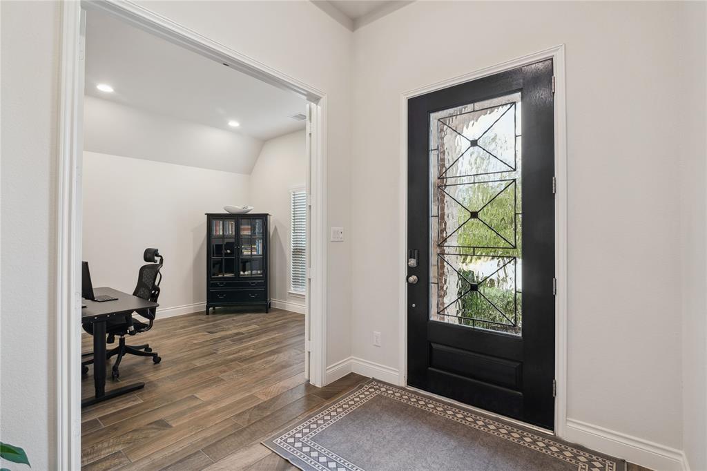404 Callery Pear Court, Conroe, Texas image 4