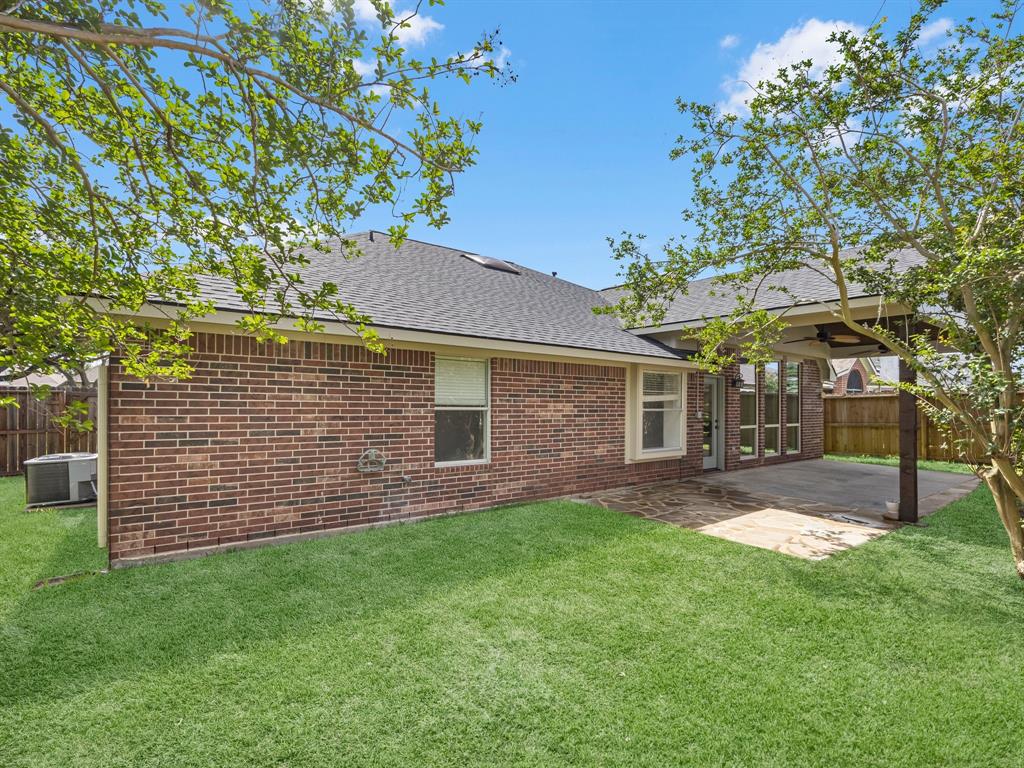 2221 W Van Trease Drive, Deer Park, Texas image 30
