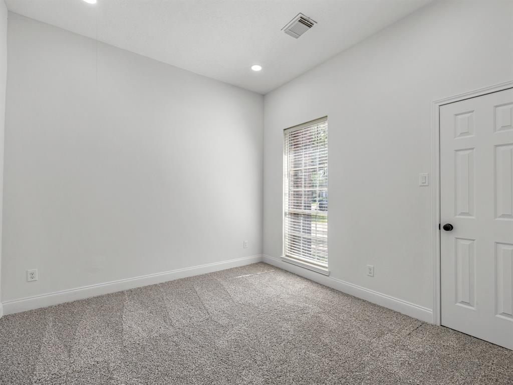 2221 W Van Trease Drive, Deer Park, Texas image 25
