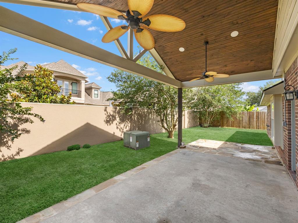 2221 W Van Trease Drive, Deer Park, Texas image 29