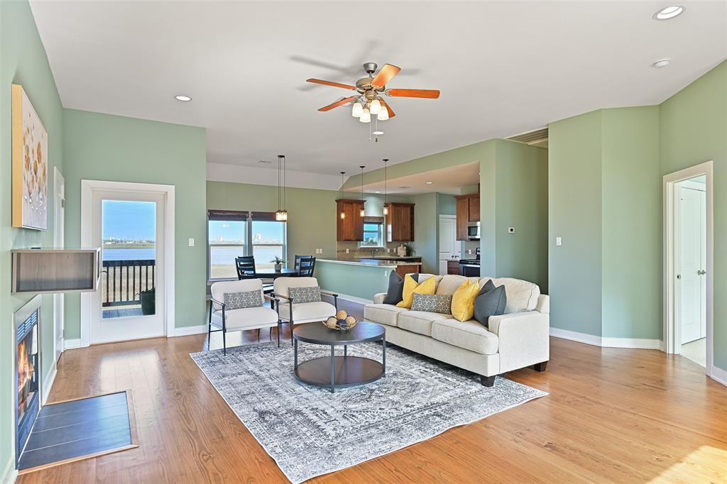2807 Izamal Court, Galveston, Texas image 6