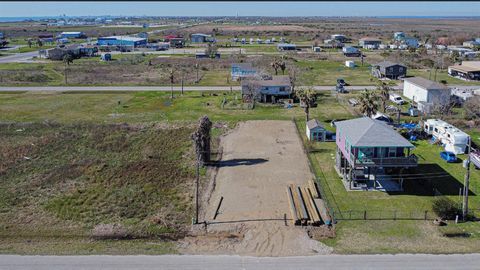 A home in Crystal Beach