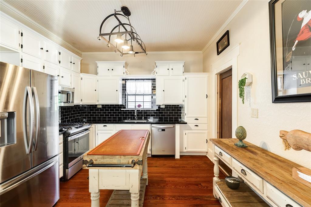 1016 Broadway Street, Galveston, Texas image 18