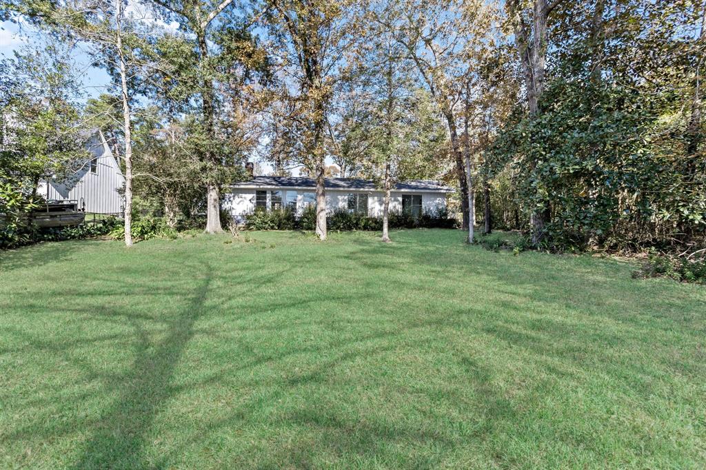 527 Cypress Bend Drive, Village Mills, Texas image 24