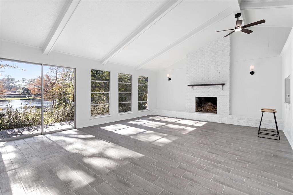 527 Cypress Bend Drive, Village Mills, Texas image 10